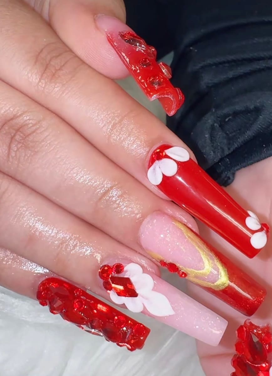 Gold leaf design on nude nails