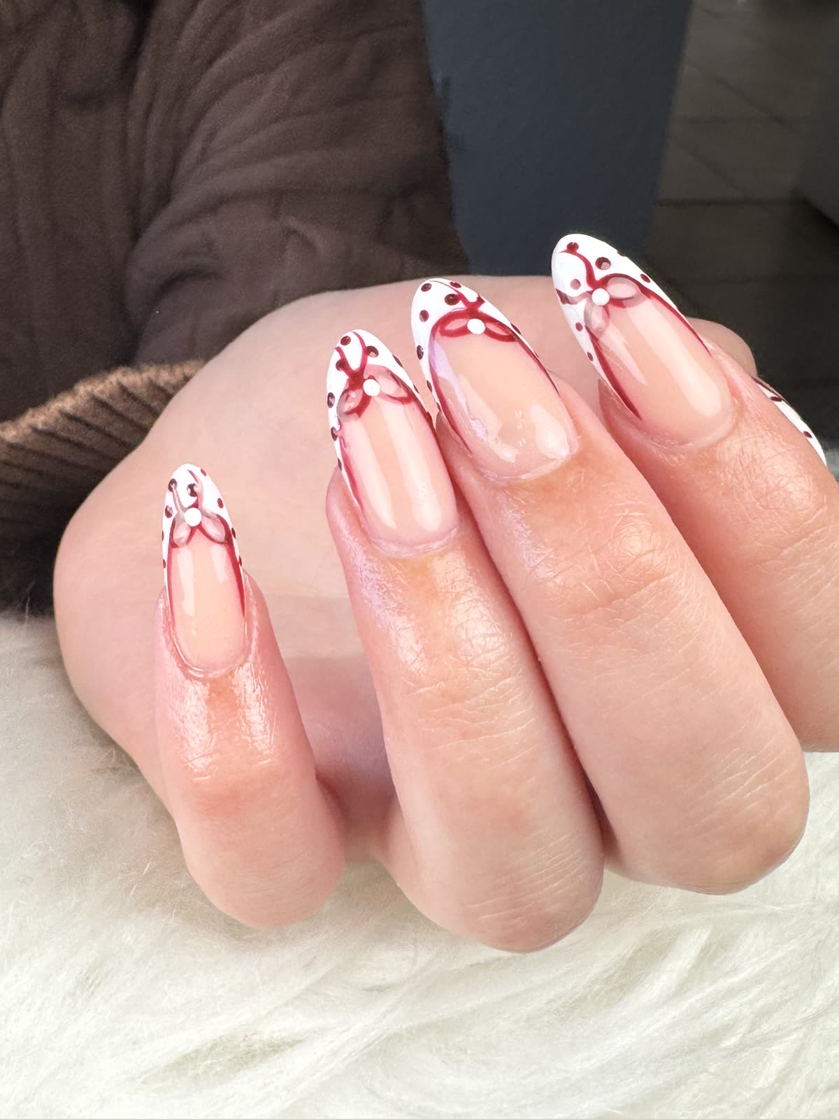 French tip nail art